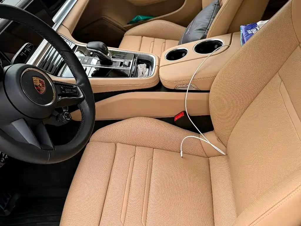 Porsche Panamera 2023 из CN, фото 9