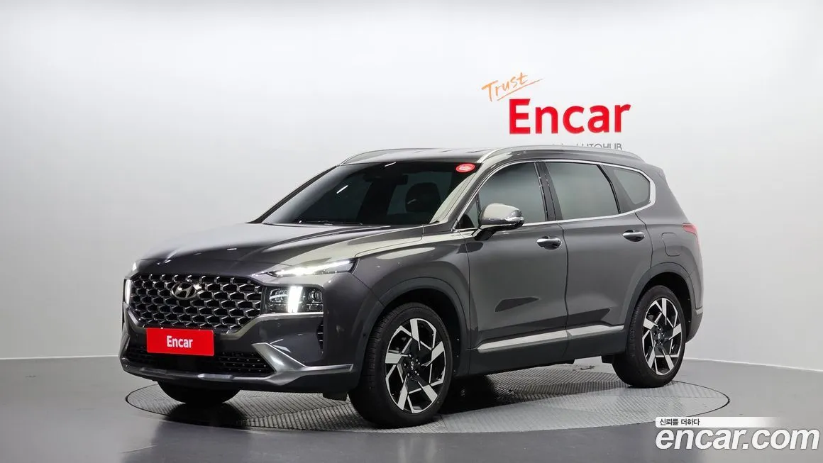 Hyundai Santafe — фото 1