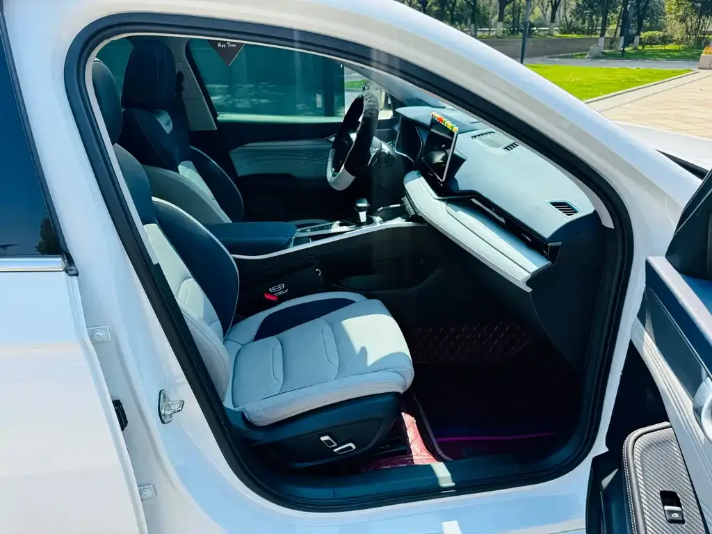 Geely Xingrui 2022 из CN, фото 6