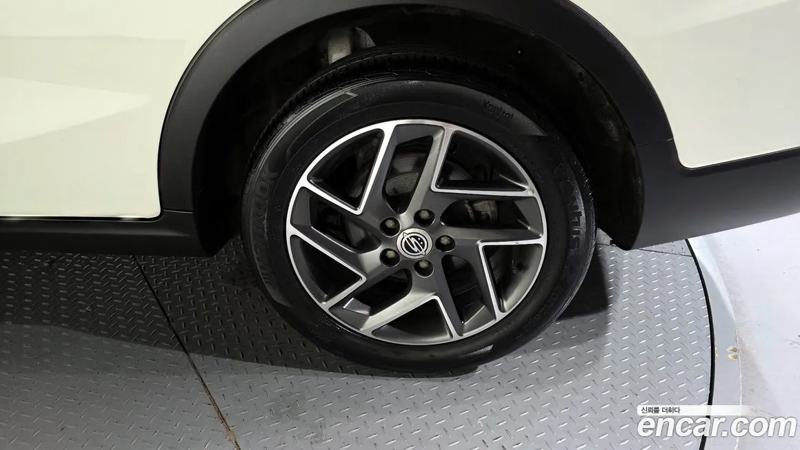 KG Mobility (Ssangyong) TIBOLI 2022 из KR, фото 5