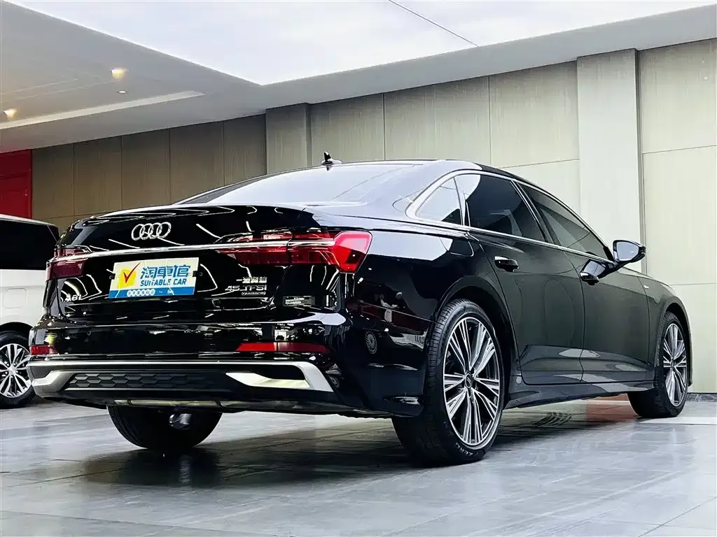 Audi A6L 2025 из CN, фото 4