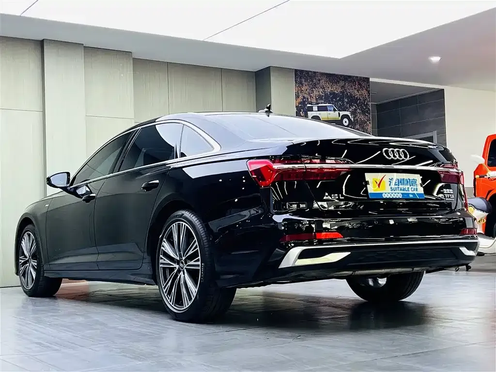 Audi A6L 2025 из CN, фото 6