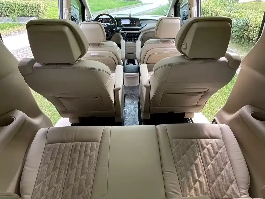 Buick GL8 2021 из CN, фото 7