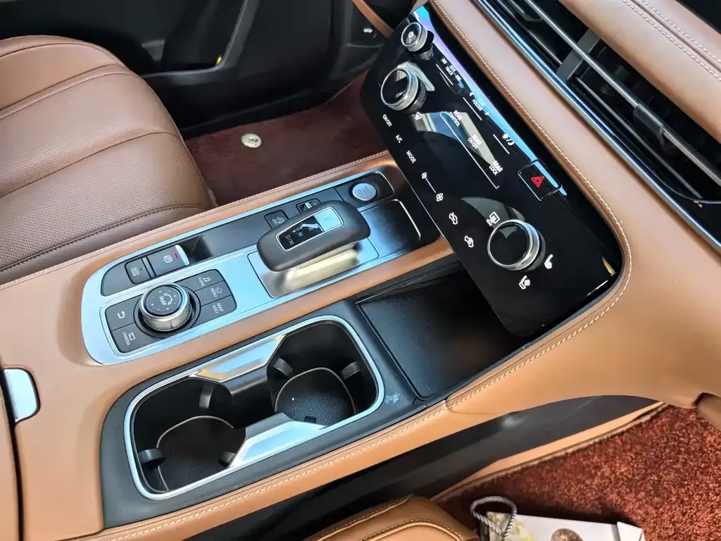 Infiniti QX60 2024 из CN, фото 8