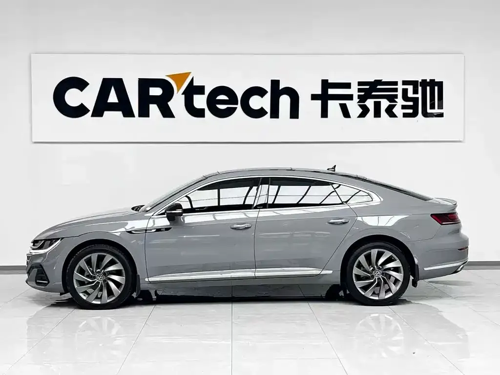 Volkswagen CC 2024 из CN, фото 3