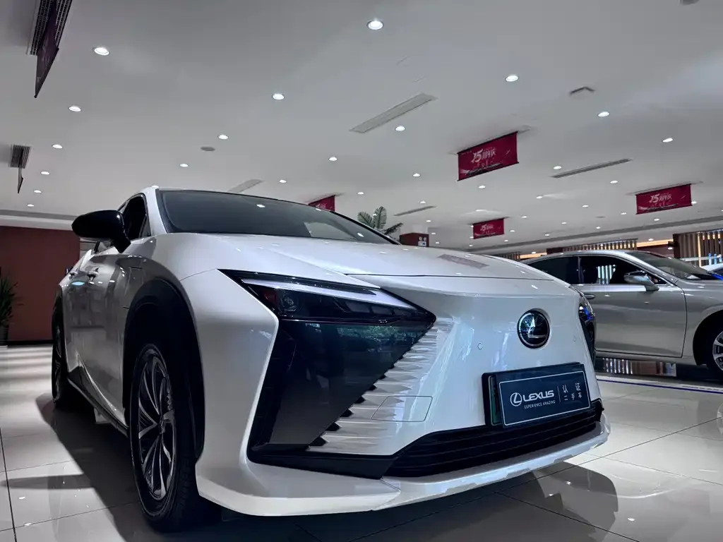 Lexus RZ 2023 из CN, фото 3