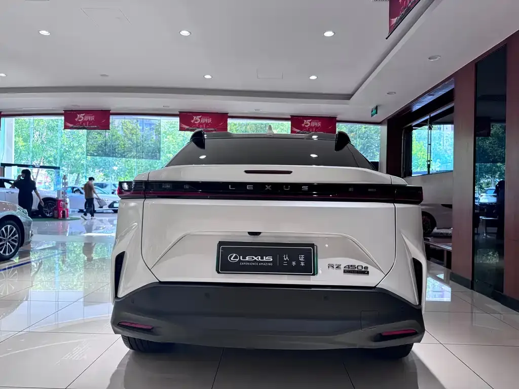 Lexus RZ 2023 из CN, фото 4
