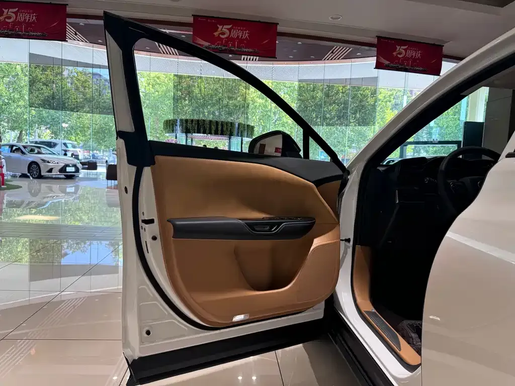 Lexus RZ 2023 из CN, фото 8