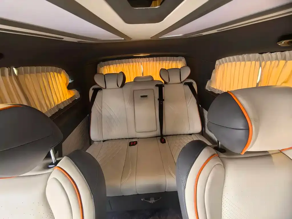 Mercedes-Benz Vito 2023 из CN, фото 10