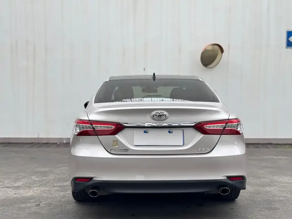Toyota Camry 2022 из CN, фото 4