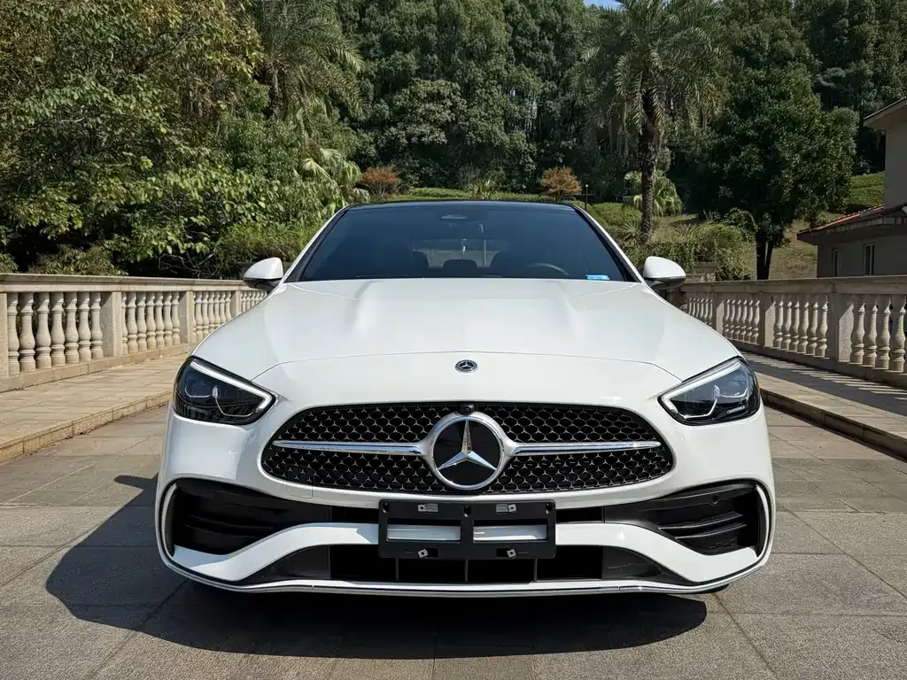 Mercedes-Benz C-Class 2023 из CN, фото 2
