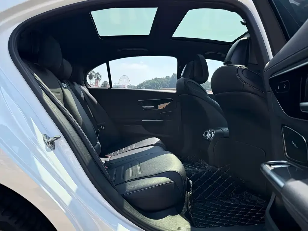 Mercedes-Benz C-Class 2023 из CN, фото 9