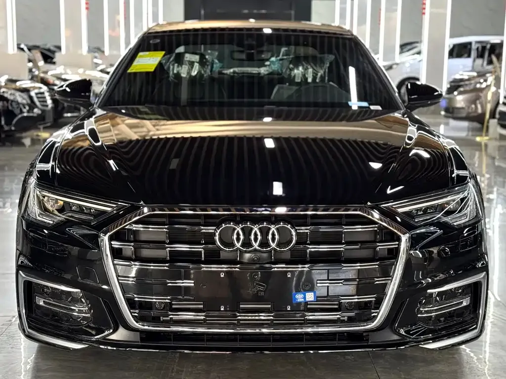 Audi A6L — фото 2