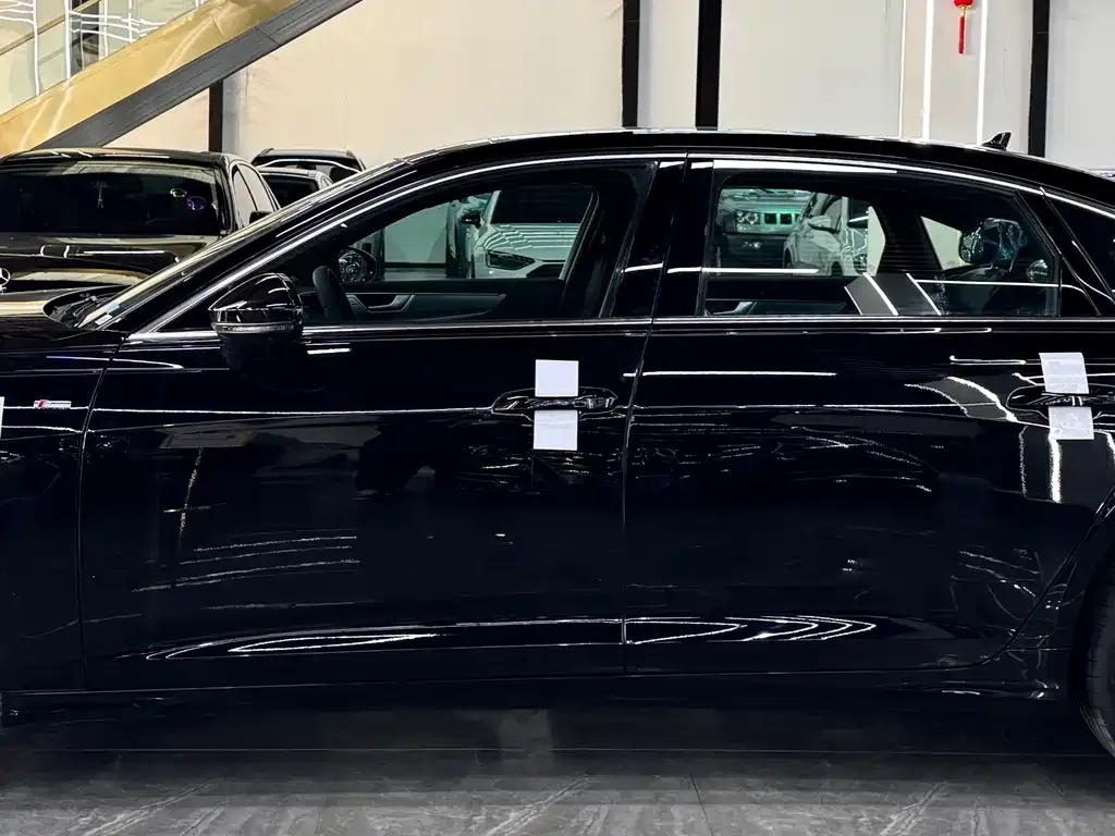 Audi A6L — фото 3