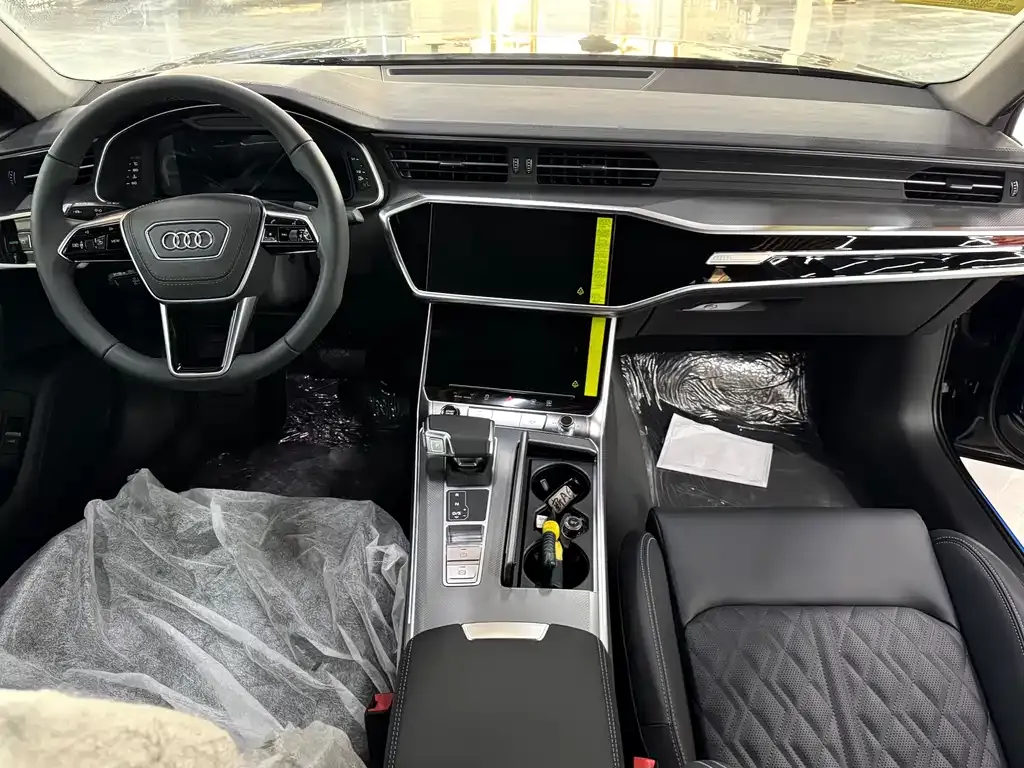 Audi A6L — фото 6