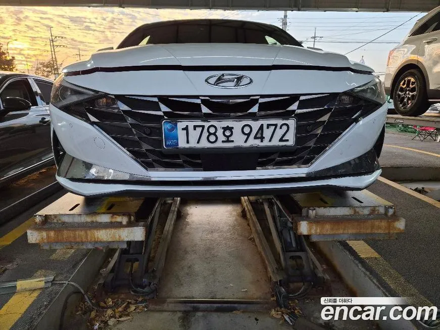 Hyundai AVANTE 2021 из KR, фото 1