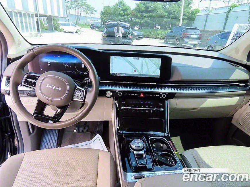 Kia Carnival — фото 7