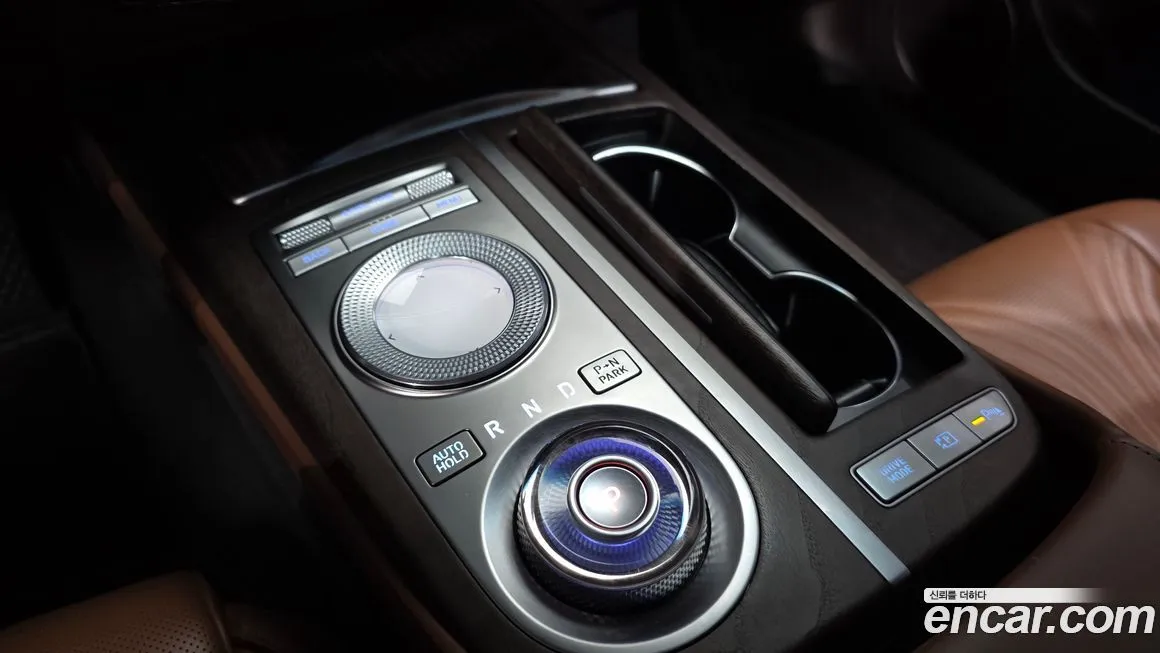 Genesis G80 — фото 9