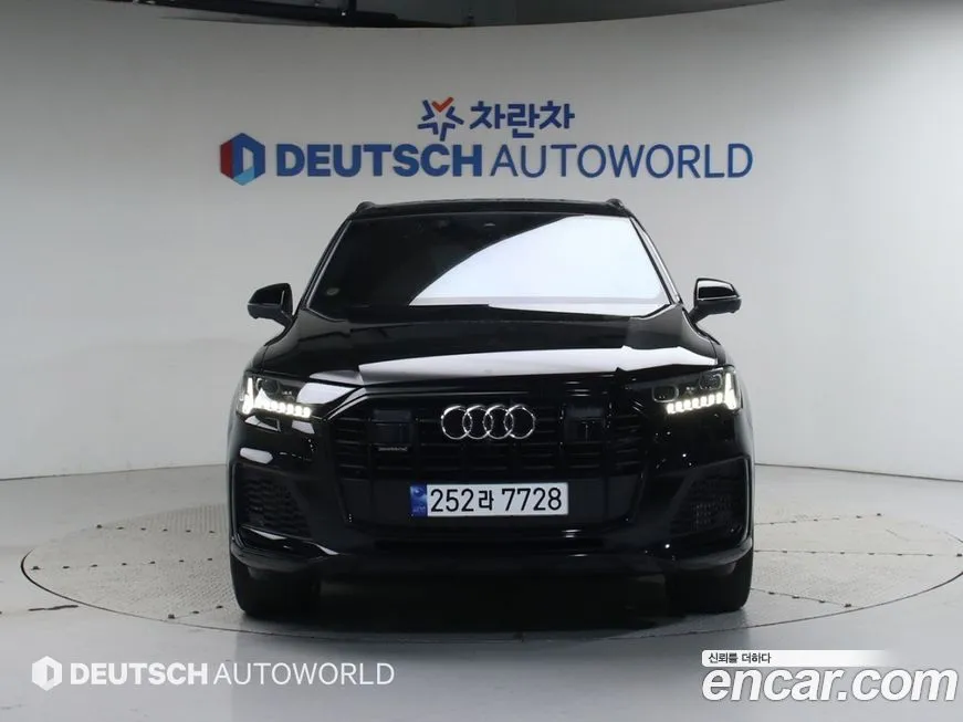 Audi Q7 2023 из KR, фото 3
