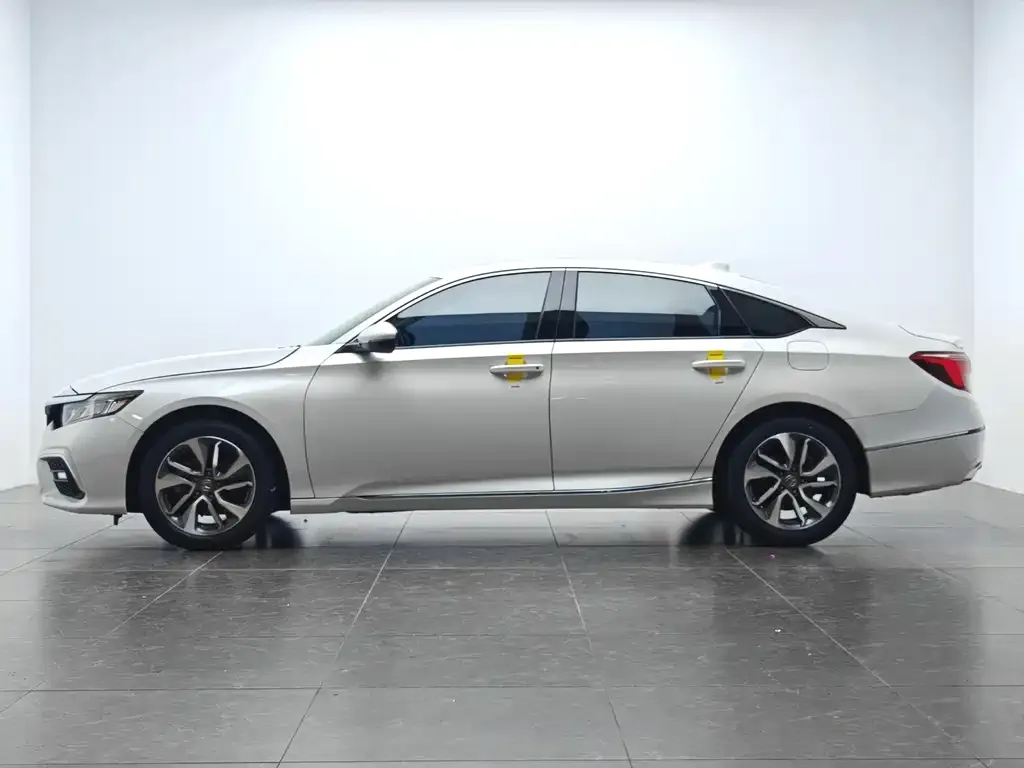 Honda Inspire 2021 из CN, фото 10