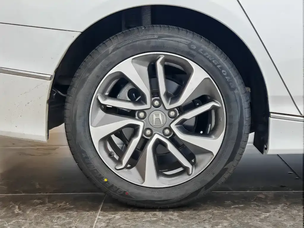 Honda Inspire 2021 из CN, фото 9