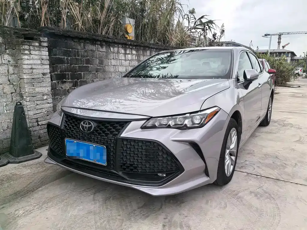 Toyota Avalon 2021 из CN, фото 1
