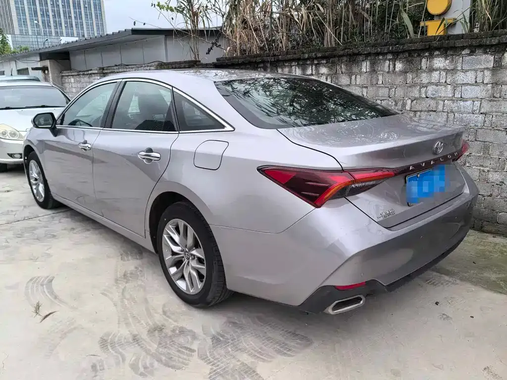Toyota Avalon 2021 из CN, фото 4
