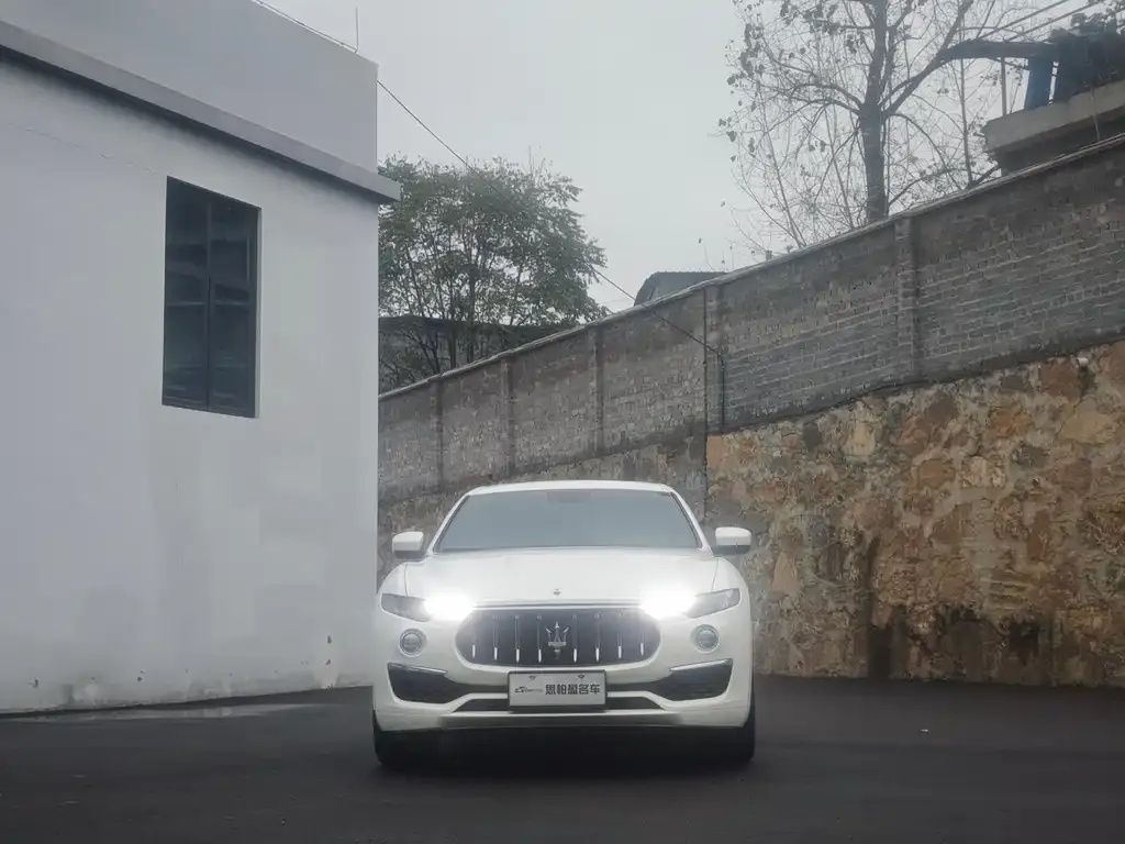 Maserati Levante 2024 из CN, фото 2