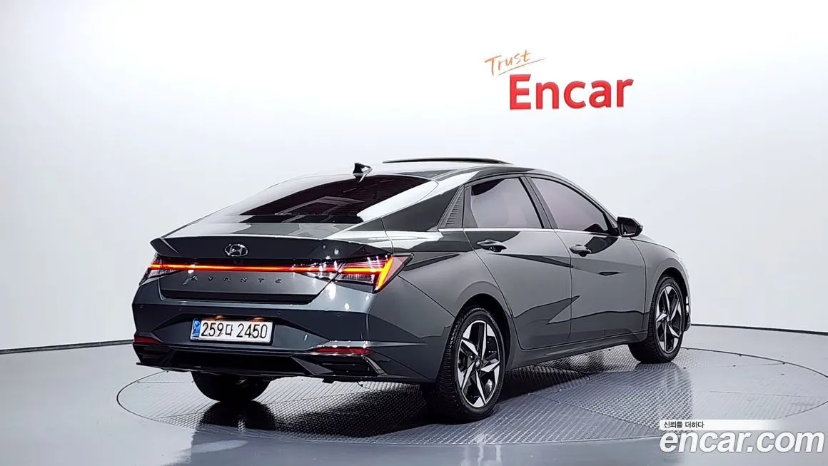 Hyundai AVANTE 2021 из KR, фото 2