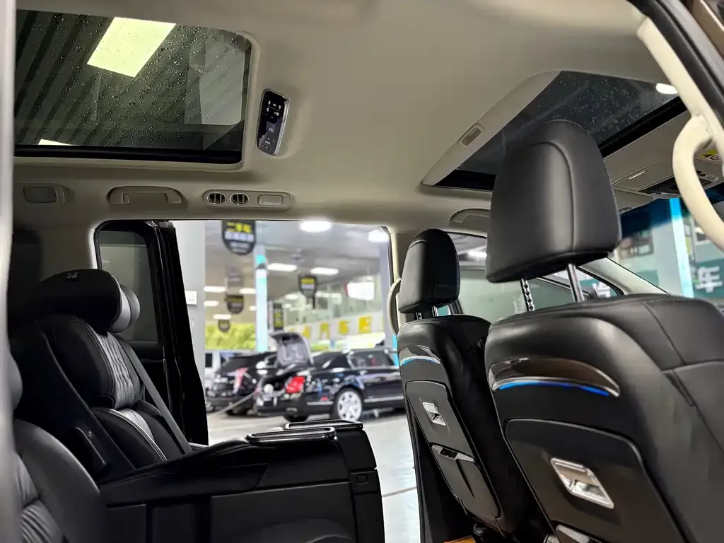 Honda Elysion 2021 из CN, фото 10