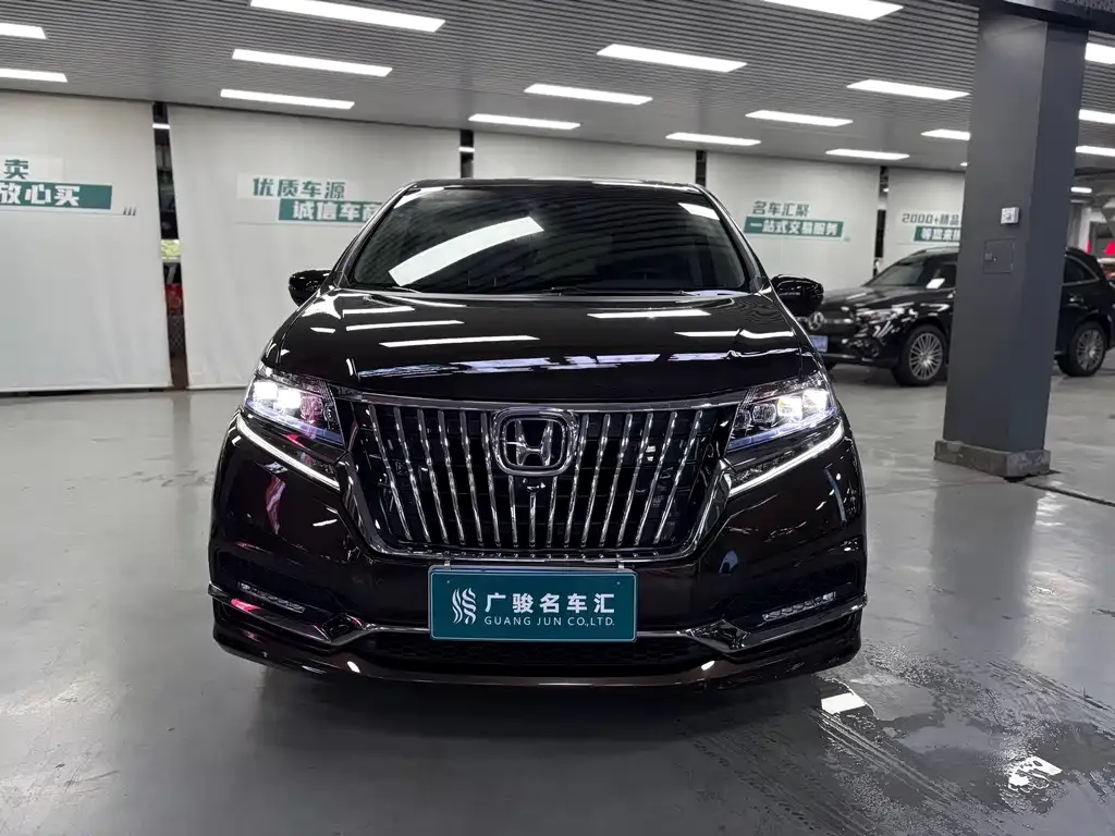 Honda Elysion 2021 из CN, фото 2