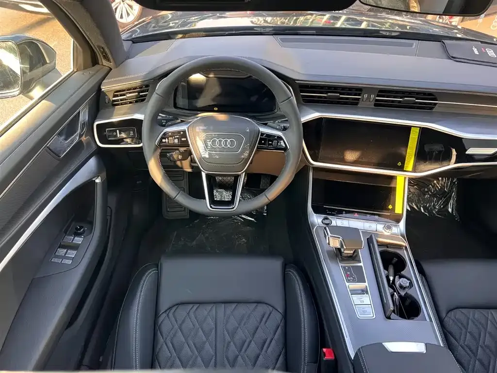 Audi A6L 2025 из CN, фото 6