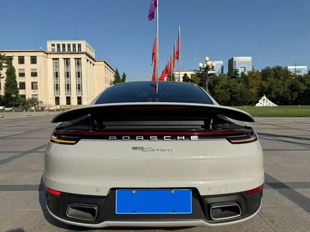 Porsche 911 2021 из CN, фото 4