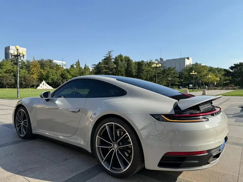 Porsche 911 2021 из CN, фото 5
