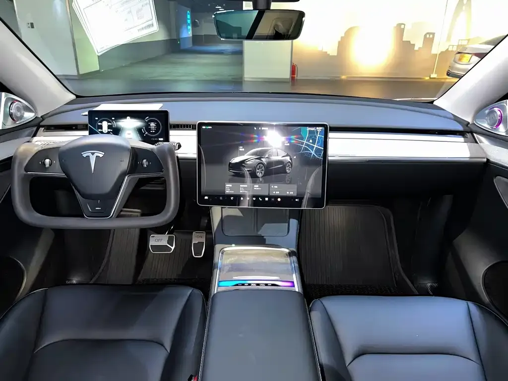 Tesla Model Y — фото 4