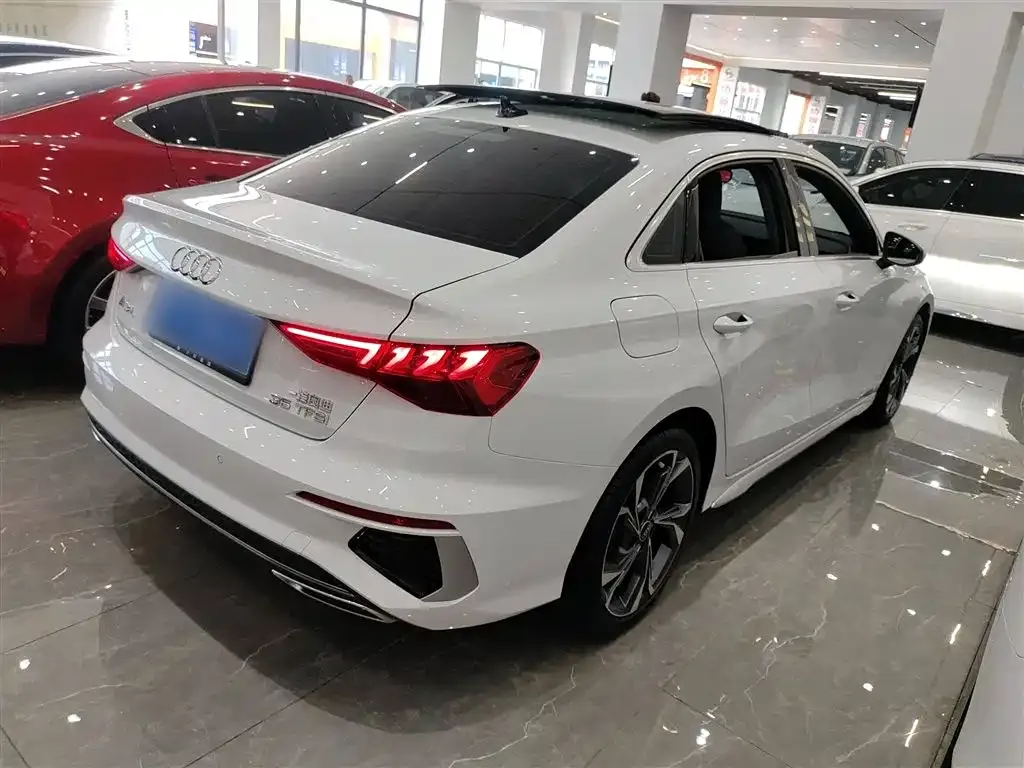 Audi A3 2024 из CN, фото 7