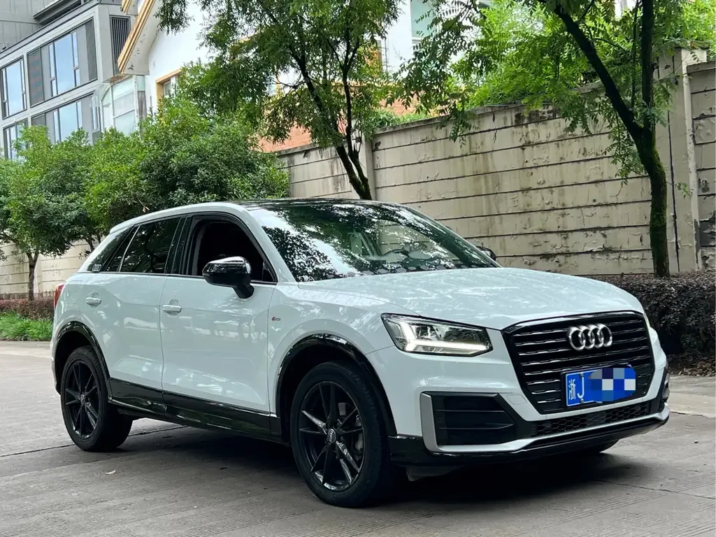 Audi Q2L 2021 из CN, фото 5