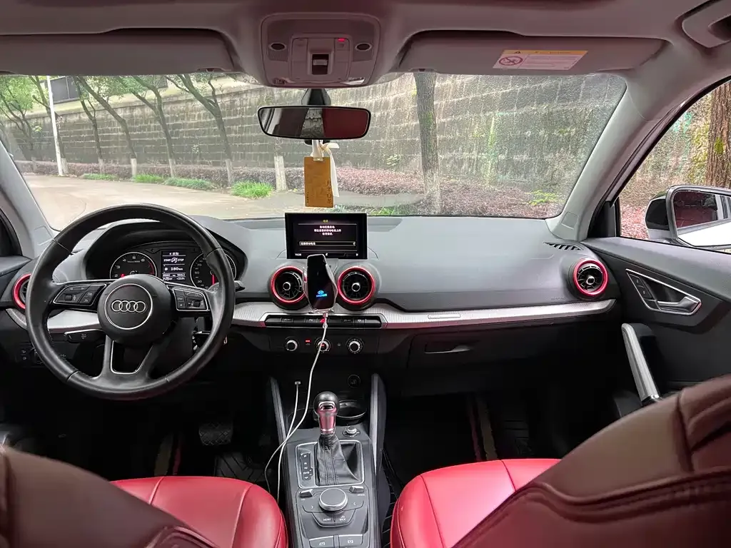 Audi Q2L 2021 из CN, фото 7