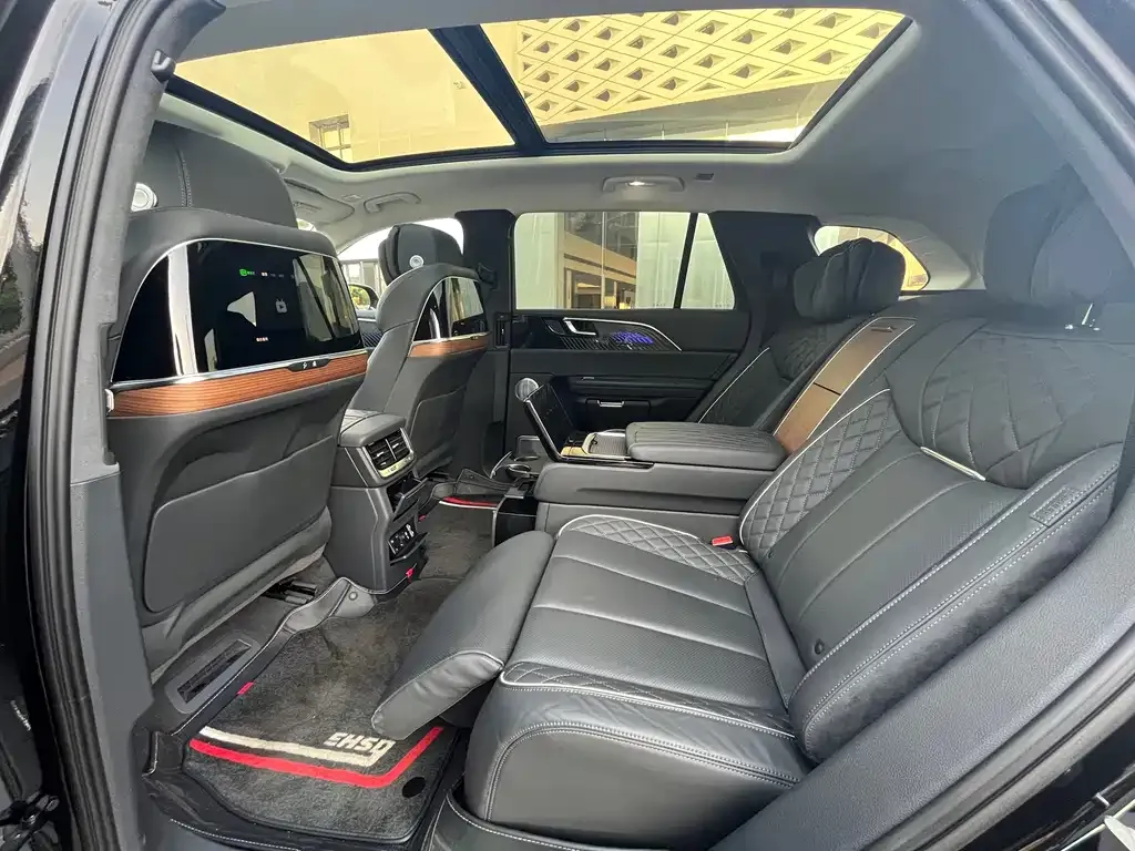 Hongqi E-HS9 2025 из CN, фото 9