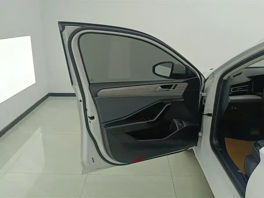 Volkswagen Sagitar 2023 из CN, фото 7