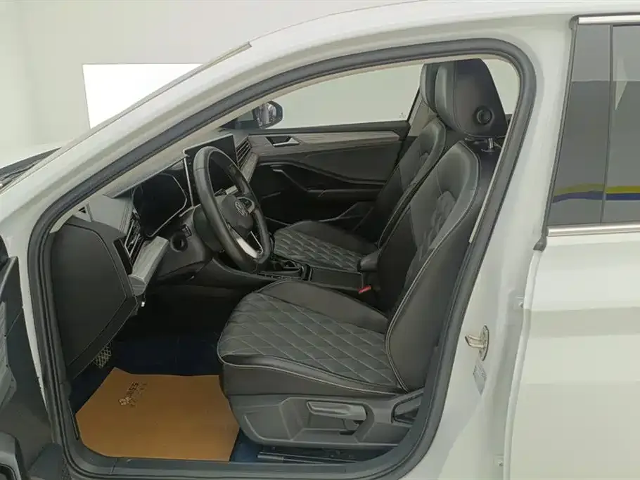 Volkswagen Sagitar 2023 из CN, фото 9