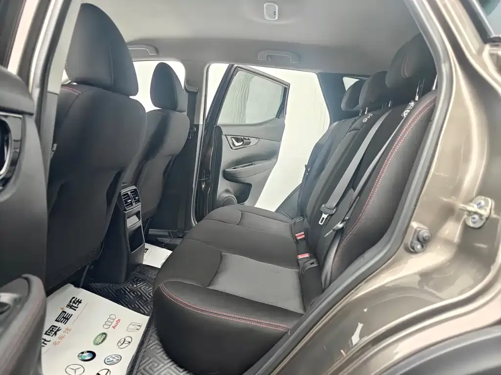 Nissan Qashqai 2021 из CN, фото 9