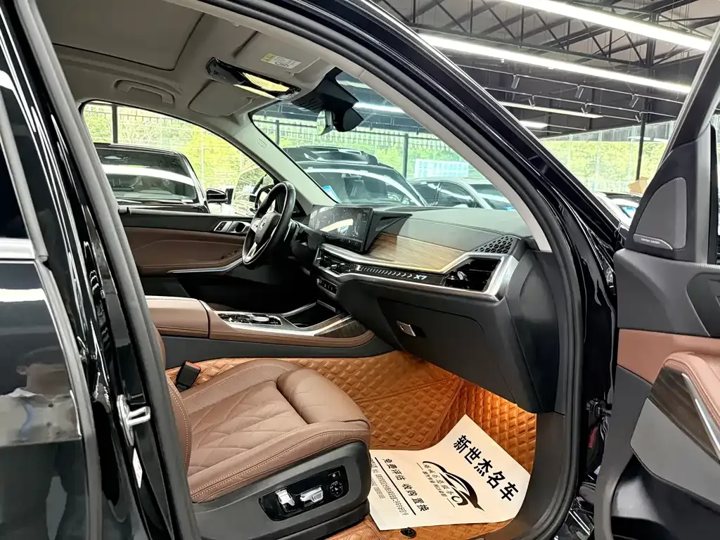 BMW X7 2023 из CN, фото 10