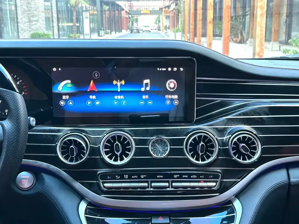 Mercedes-Benz Vito 2023 из CN, фото 7