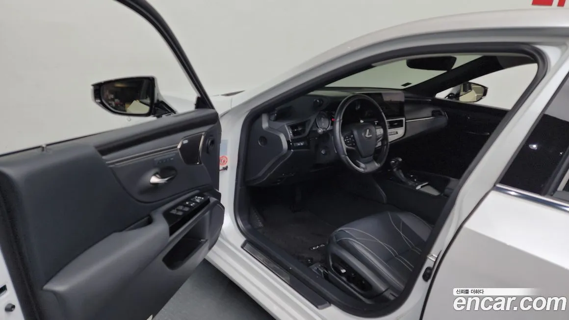 Lexus ES 2025 из KR, фото 10
