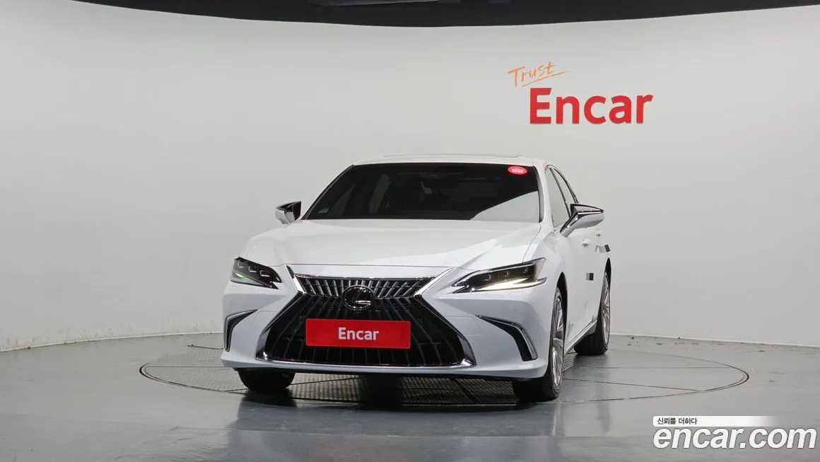 Lexus ES 2025 из KR, фото 3