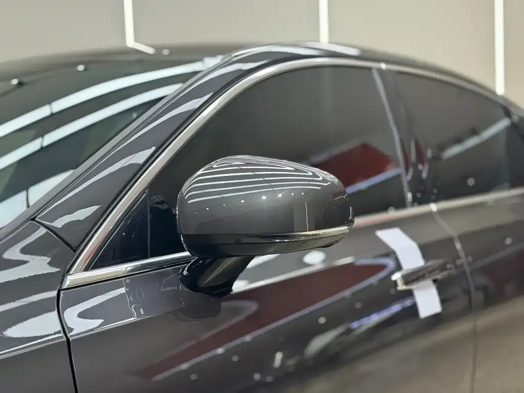 Volvo S90 — фото 9