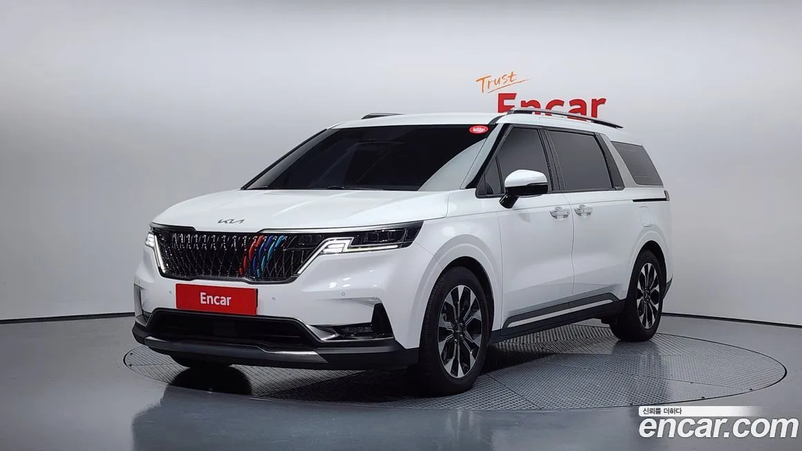 Kia Carnival 2023 из KR, фото 1