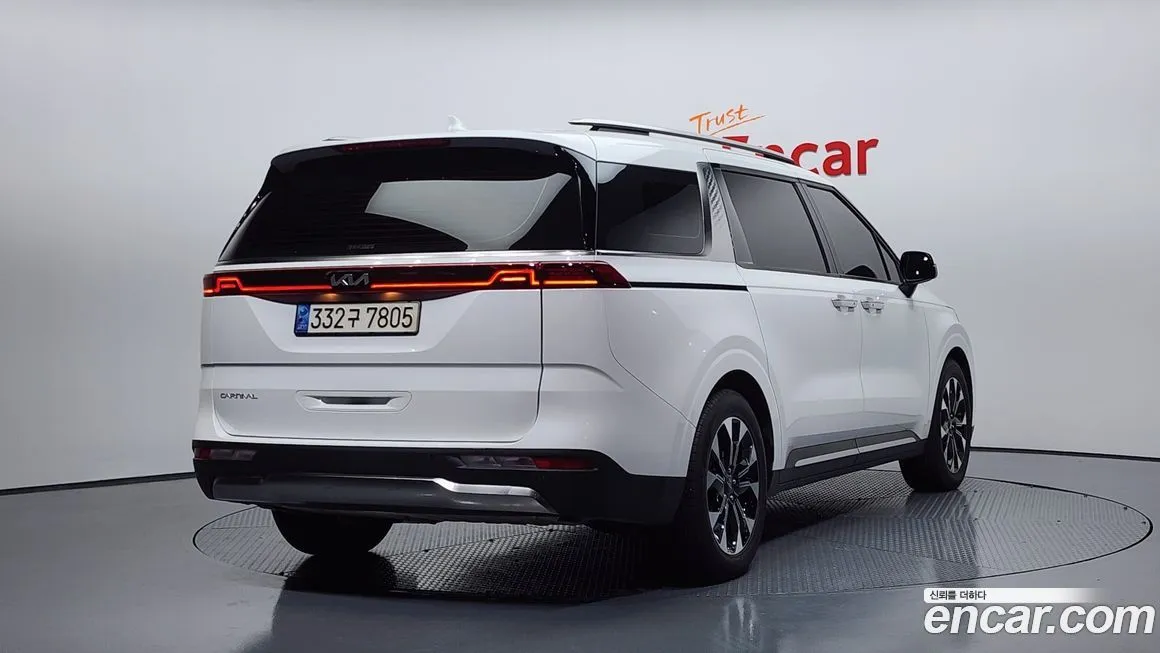 Kia Carnival 2023 из KR, фото 2