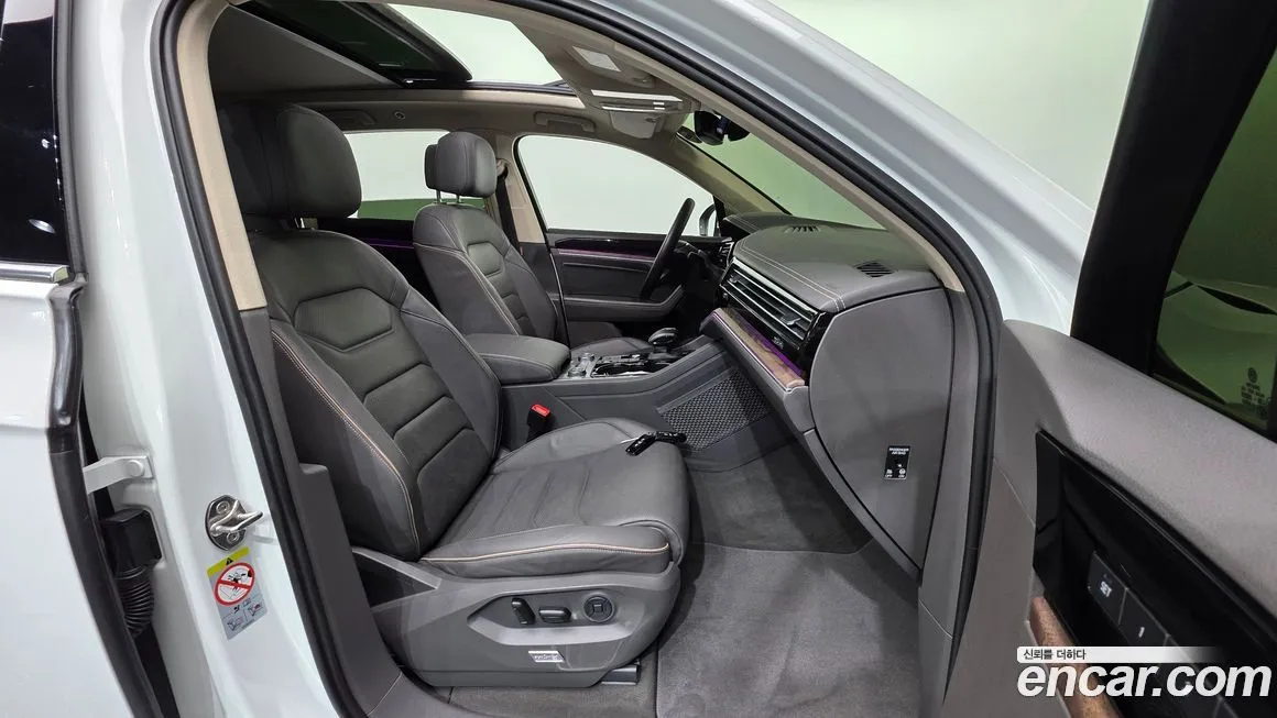 Volkswagen Touareg 2021 из KR, фото 10